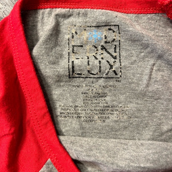 Fun Christmas Santa 🎅🏻 3/4 lenth Tee Shirt. Size large - Picture 2 of 5